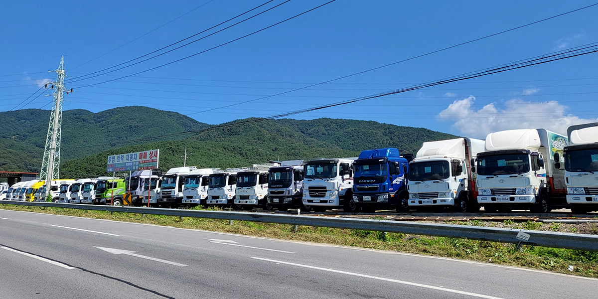 20251126102233_VWJbcdgw.jpg_carousel_대구중고트럭 우영트럭매매상사_대구트럭,우영트럭,중고화물차,대구,경남,경북,부산,울산,화물차매매,개별화물,2.5톤,3.5톤,4.5톤,5톤,7.5톤매매전문