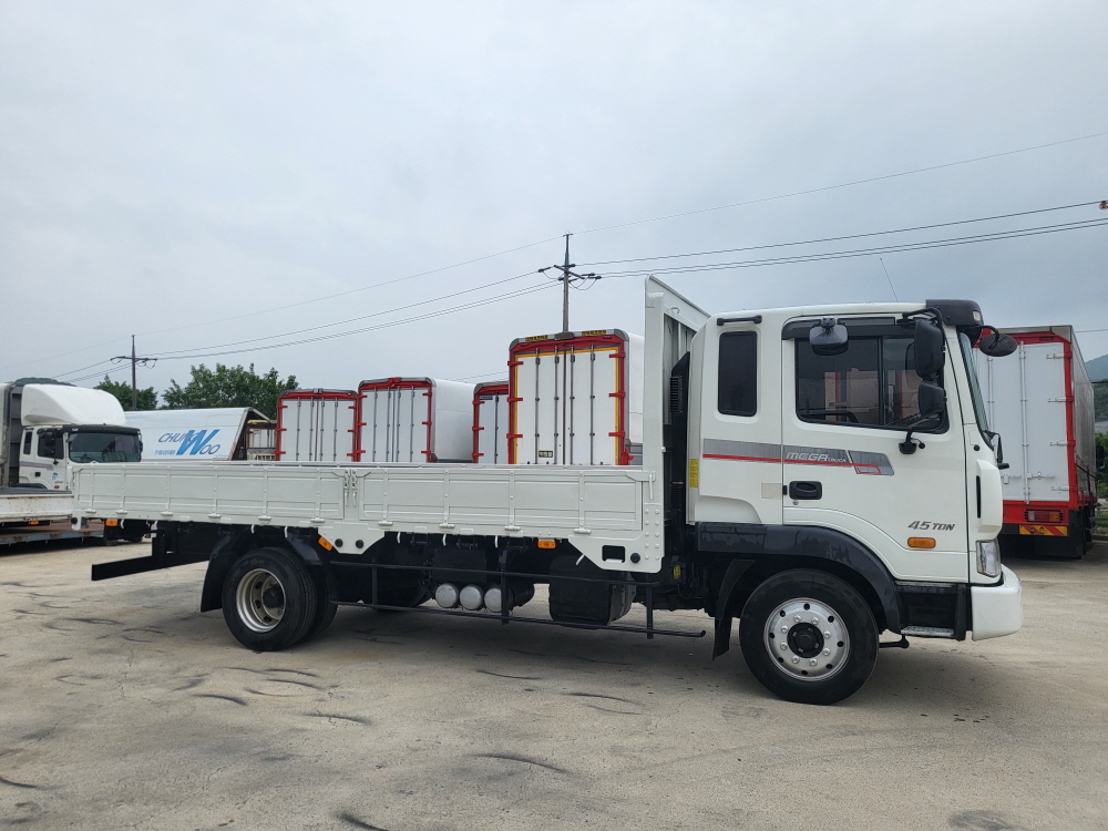 /user/w/wytruck/editor/2505/4598cc2c5cdf8139ef15e0520c0a5da3_1747363152_8561.jpg 이미지크게보기