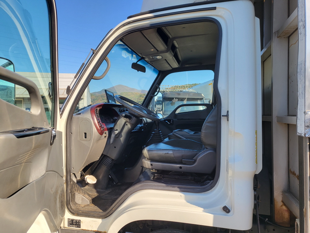 /user/w/wytruck/editor/2511/408f0ddfefc14802dda11364da6bfee6_1763448806_3876.jpg 이미지크게보기