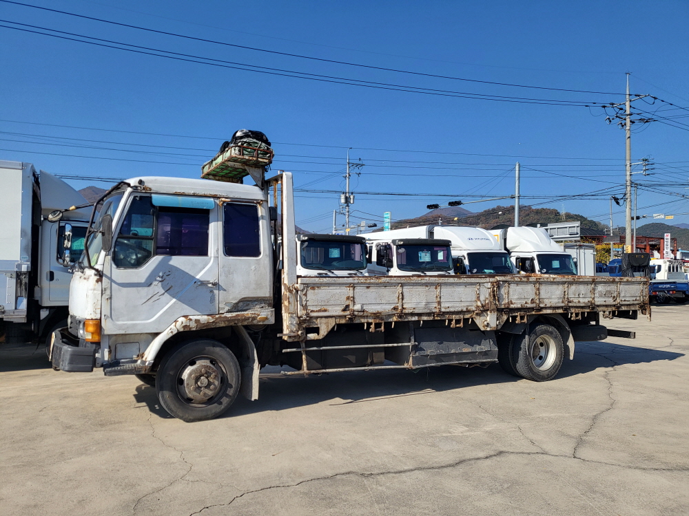 /user/w/wytruck/editor/2511/99ea30e1404a2c45c34005604646a5fe_1763533241_1024.jpg 이미지크게보기