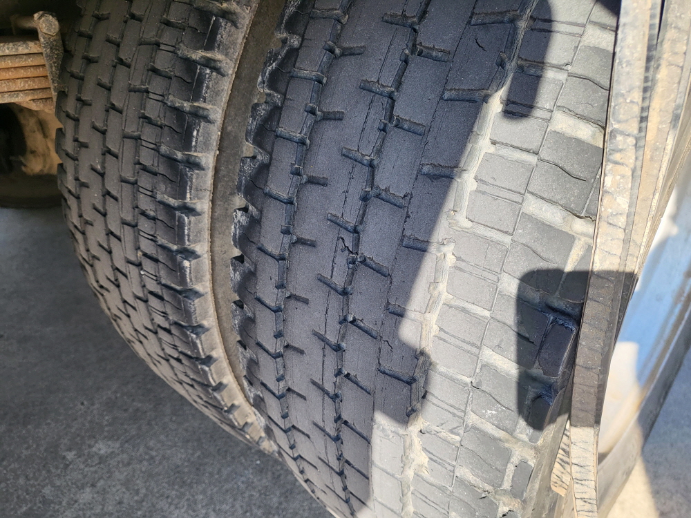 /user/w/wytruck/editor/2511/99ea30e1404a2c45c34005604646a5fe_1763533241_5639.jpg 이미지크게보기