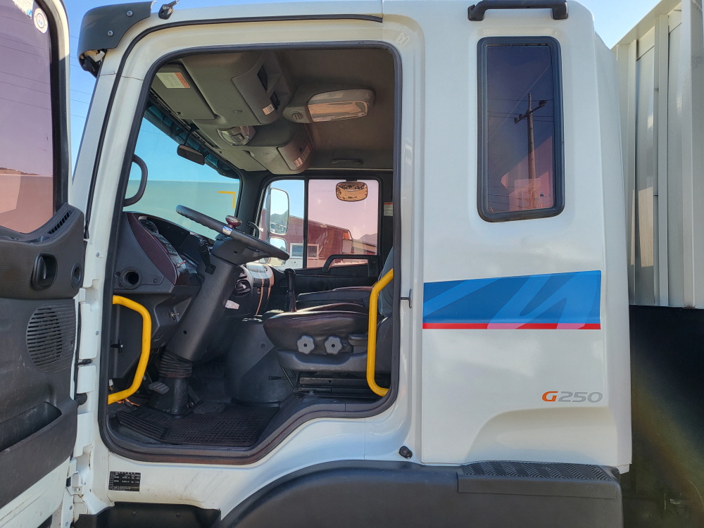 /user/w/wytruck/editor/2511/a9b065332192e72b263816c0f9ac679a_1763094880_3677.jpg 이미지크게보기