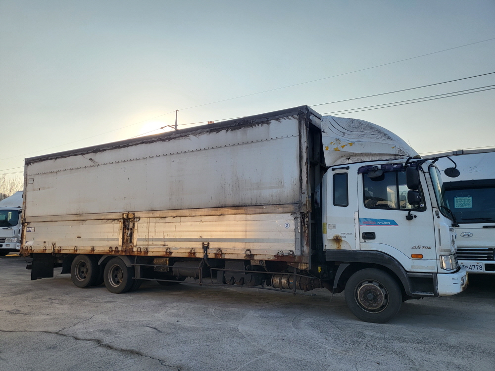 /user/w/wytruck/editor/2512/5849579bf1a1ca5c2fc4559671941520_1765781773_1056.jpg 이미지크게보기