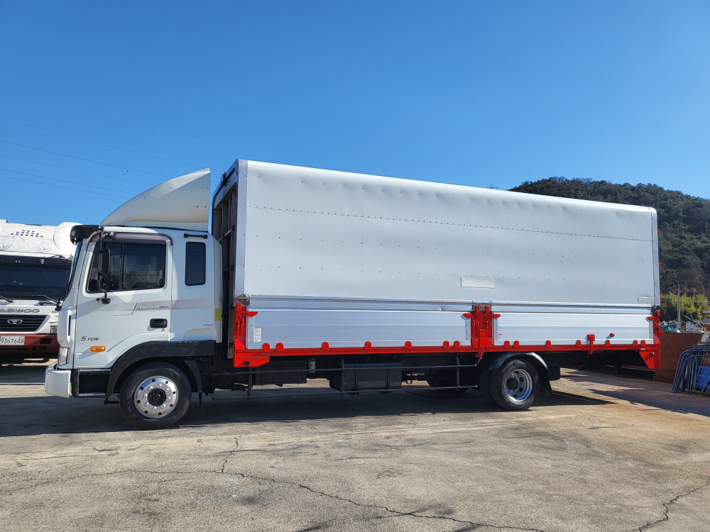 /user/w/wytruck/editor/2512/742a58fb9e59ffa430836162f0e5baa5_1765507200_237.jpg 이미지크게보기