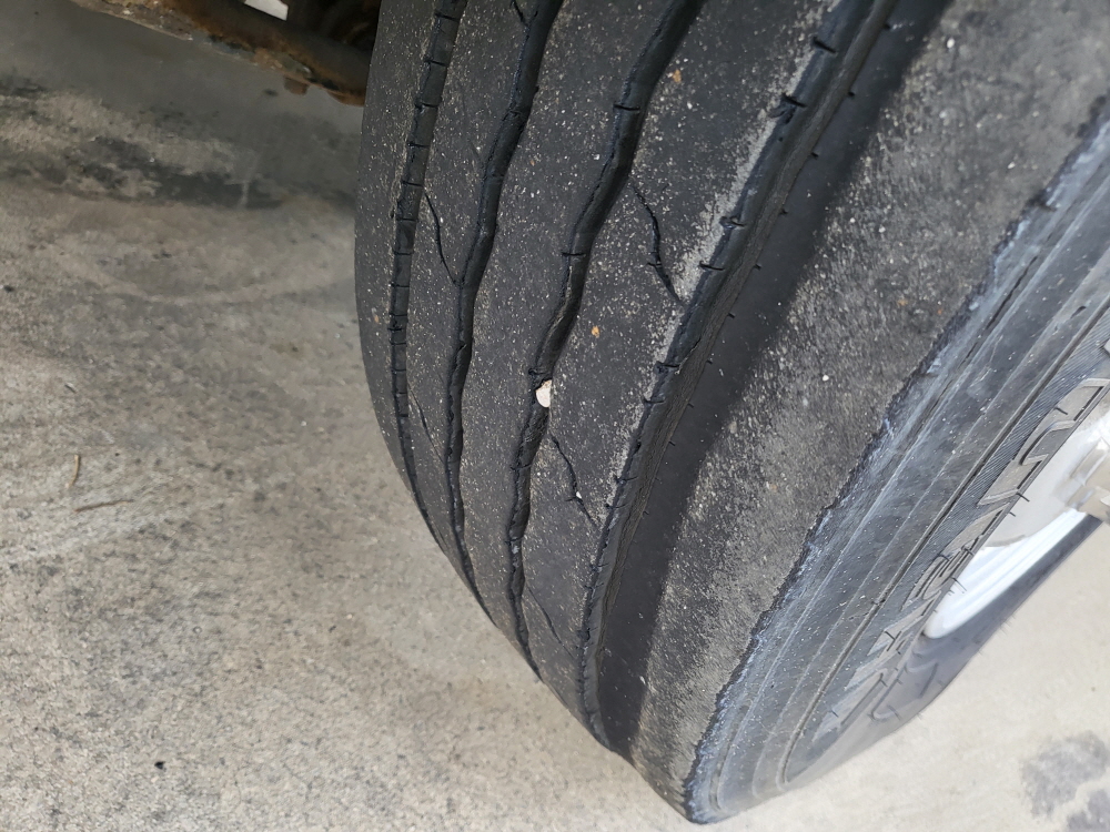 /user/w/wytruck/editor/2512/c08077327f354c49688d425f51e2556e_1766388365_0715.jpg 이미지크게보기