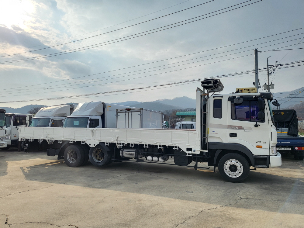 /user/w/wytruck/editor/2512/c08077327f354c49688d425f51e2556e_1766388365_8561.jpg 이미지크게보기