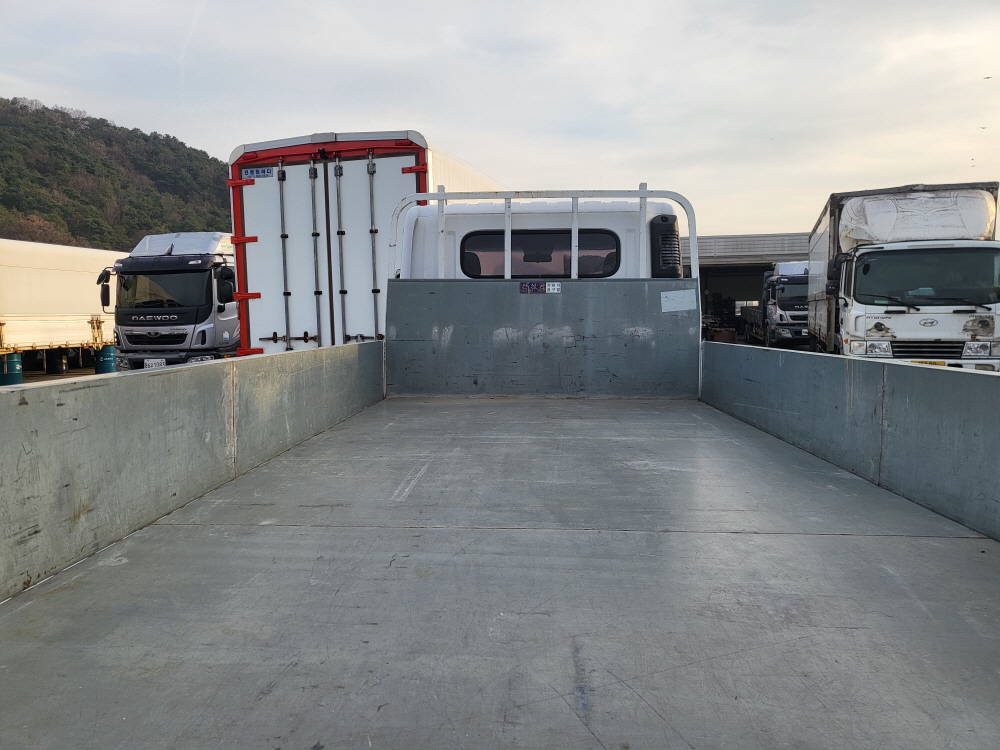 /user/w/wytruck/editor/2512/eb459fc2aec870bed909c69ad8287b00_1765351641_708.jpg 이미지크게보기