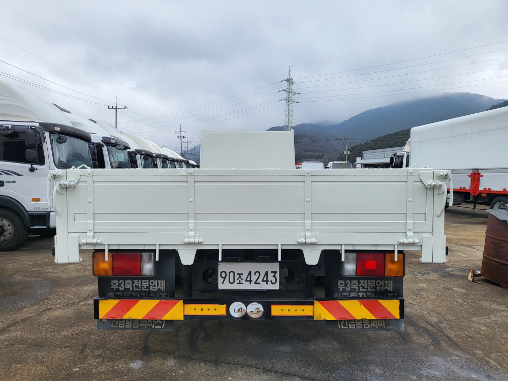 /user/w/wytruck/editor/2512/ef7ad64442c4305a358923ffe668aaf1_1766551895_9809.jpg 이미지크게보기