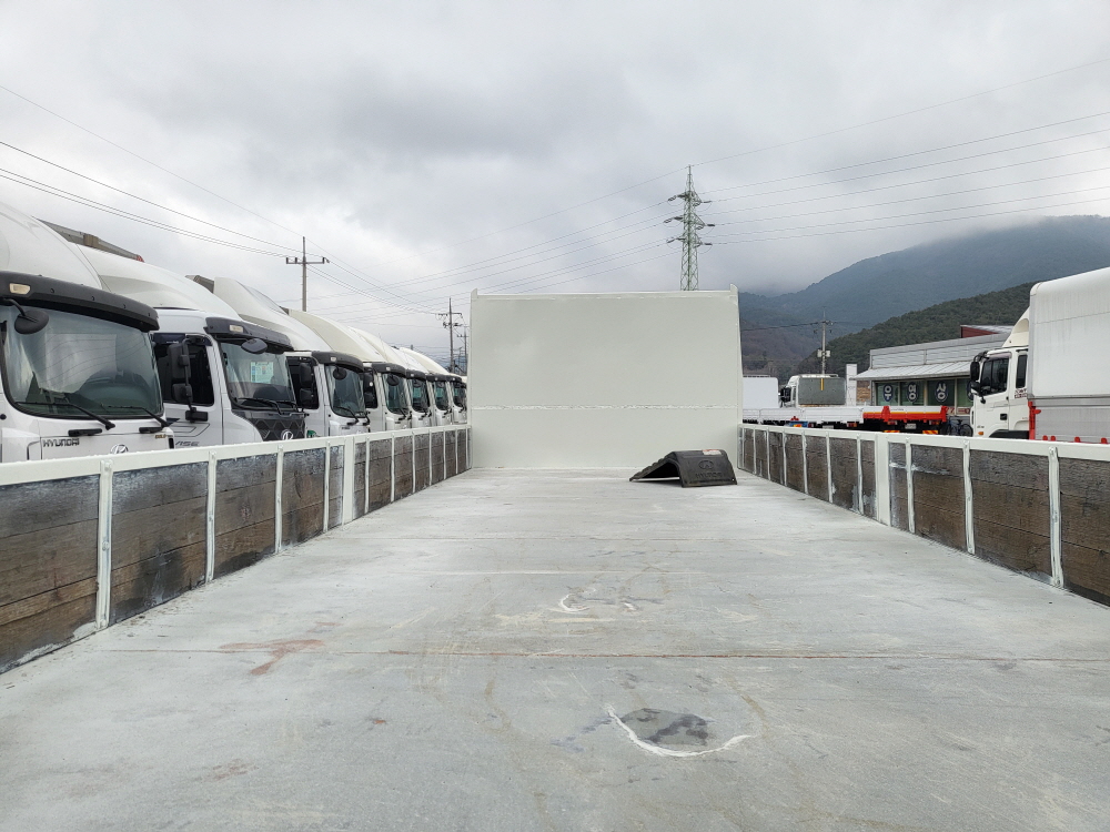 /user/w/wytruck/editor/2512/ef7ad64442c4305a358923ffe668aaf1_1766551896_0862.jpg 이미지크게보기