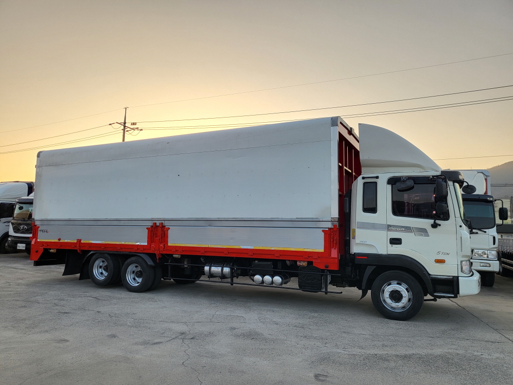 /user/w/wytruck/editor/2601/869cc9d987c733c5412c3c1605451010_1768552971_9398.jpg 이미지크게보기