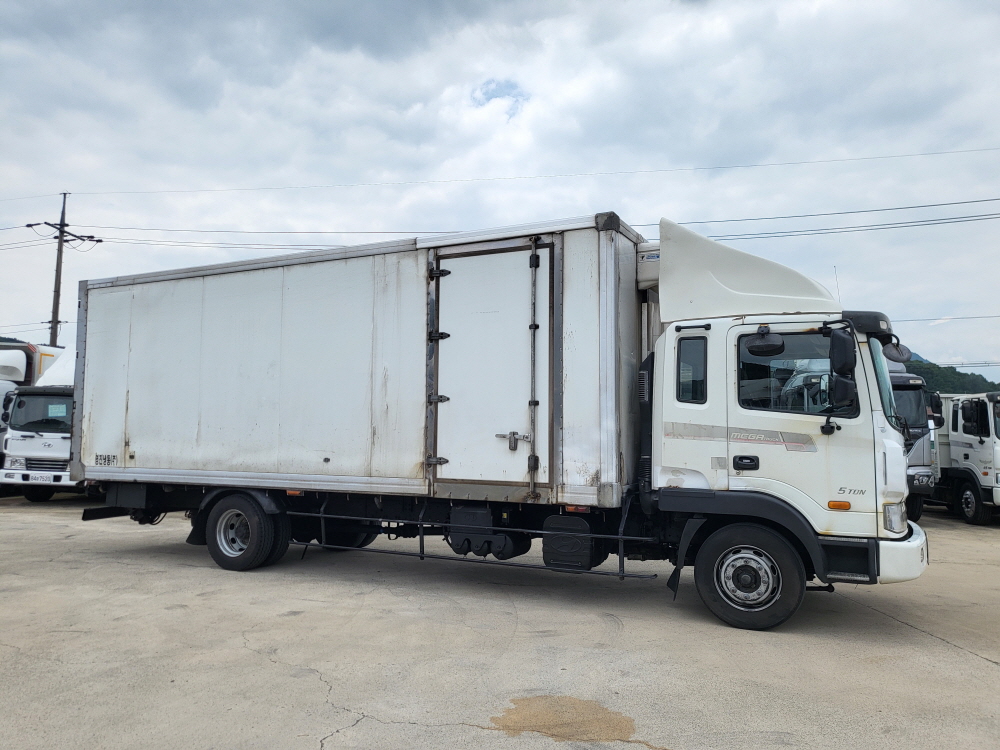 /user/w/wytruck/editor/2607/eb4ab1bcf694fe55d1bd44f400b73fbf_1782968239_6444.jpg 이미지크게보기